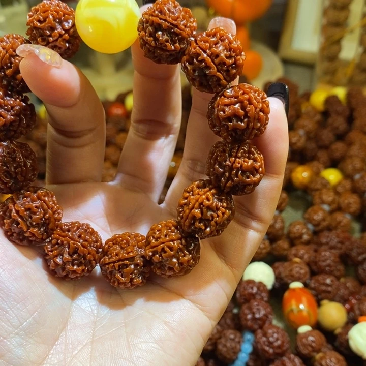 金刚菩提手串186玉化黄