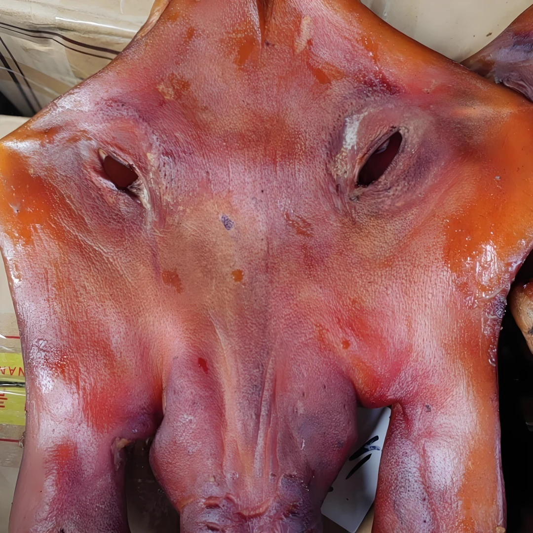 农家烟熏腊猪脸称重zl