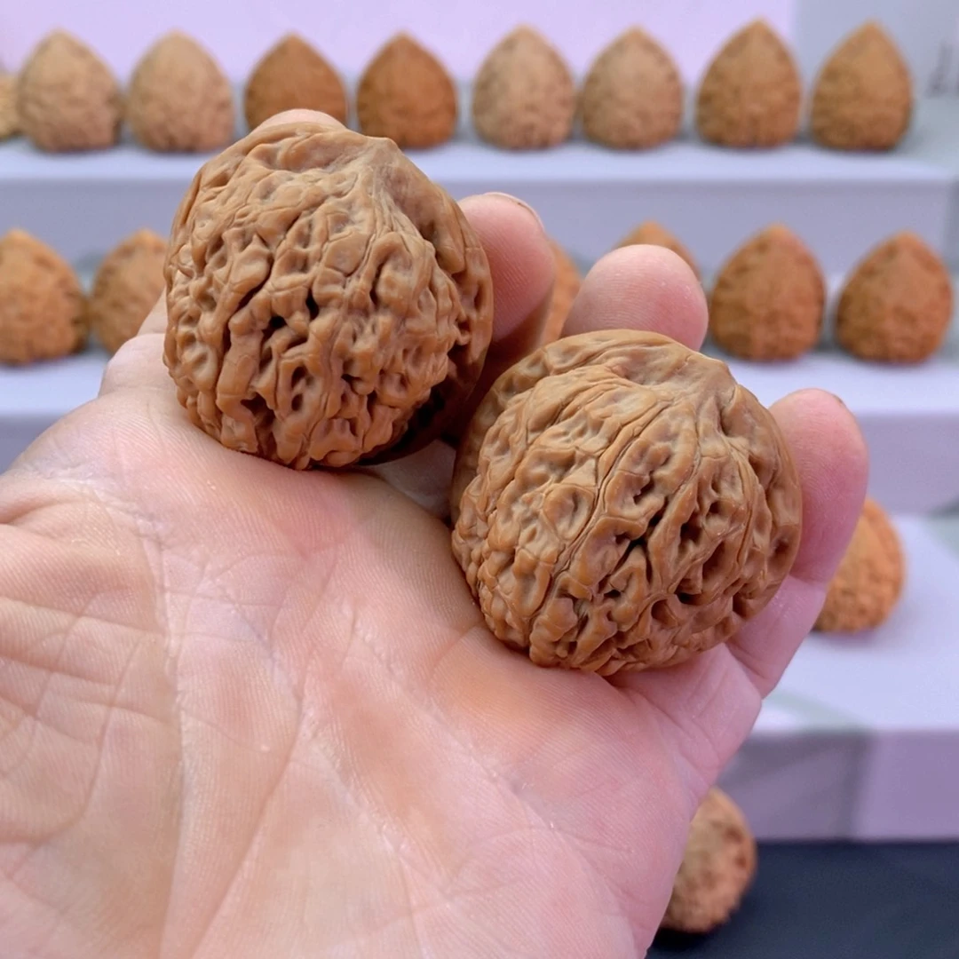 文玩核桃把件40全品莲花