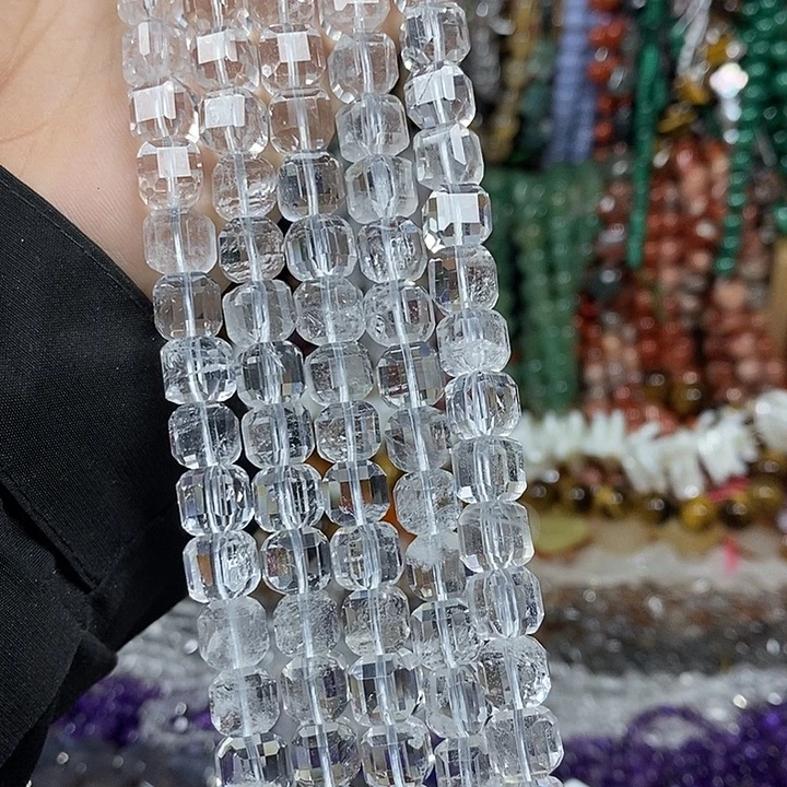 玛瑙/玉髓未镶嵌珠宝半成品天然白水晶切面方糖卡8mm一条