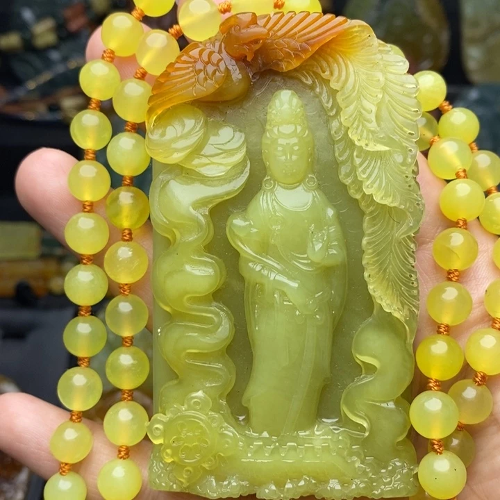 蛇纹石玉未镶嵌颈饰