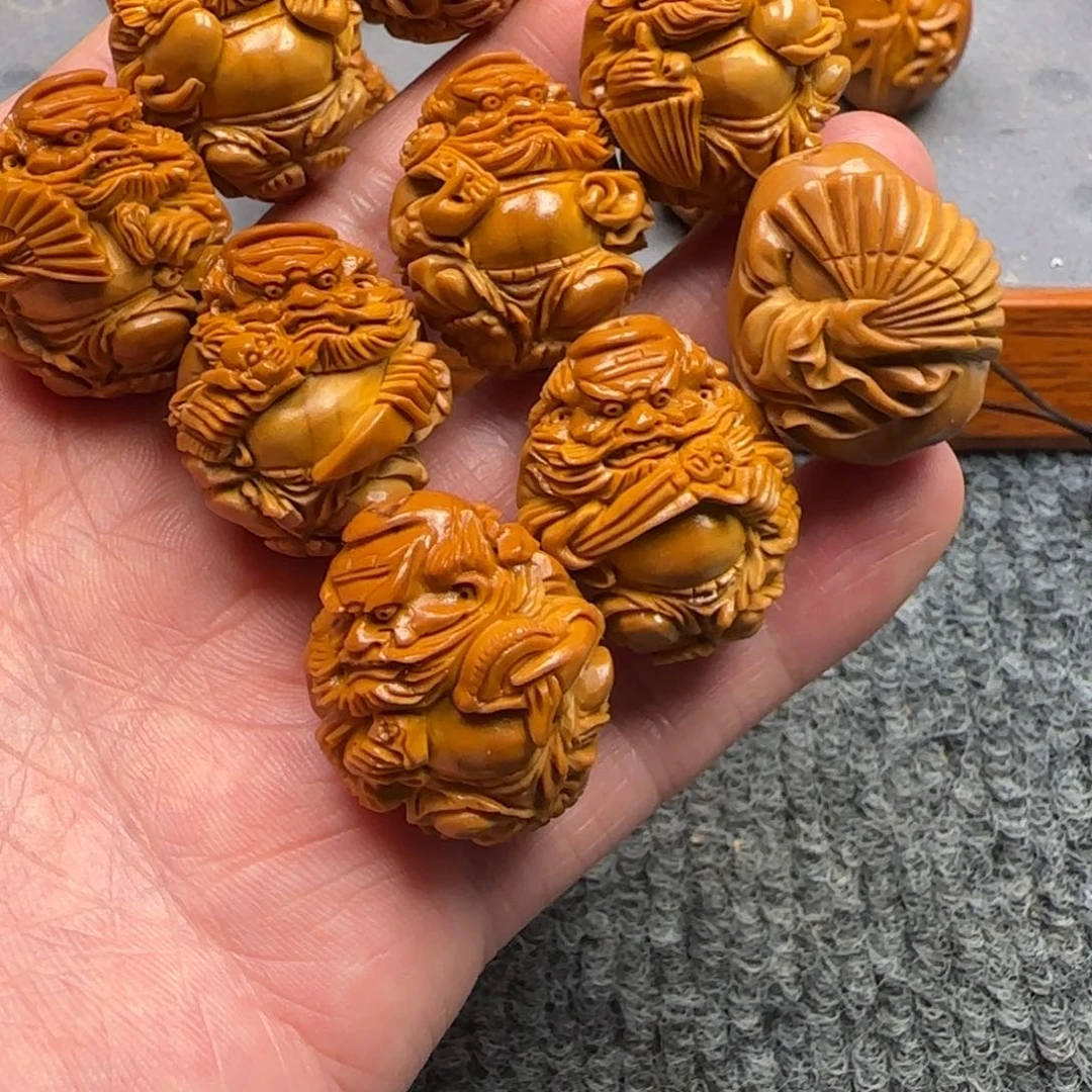 橄榄核吊坠钟馗呀呀