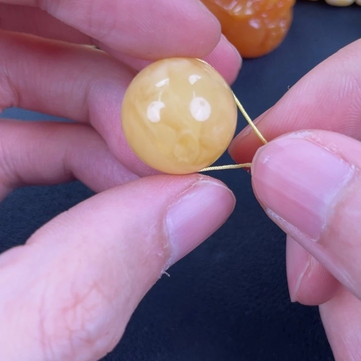 琥珀裸石未镶嵌天然34