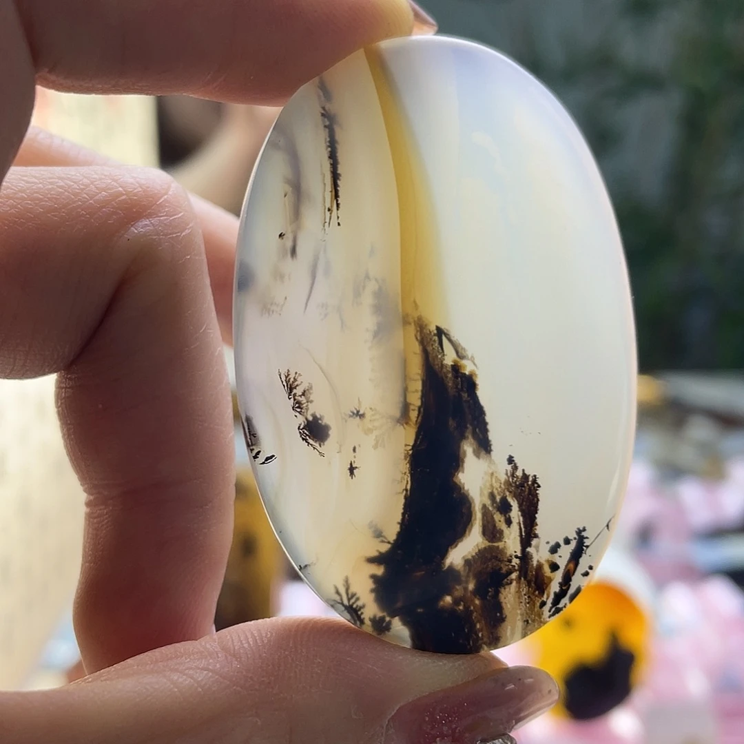 玛瑙/玉髓未镶嵌珠宝奇石