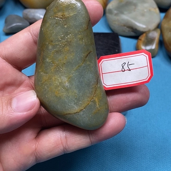 未镶嵌和田玉把件85