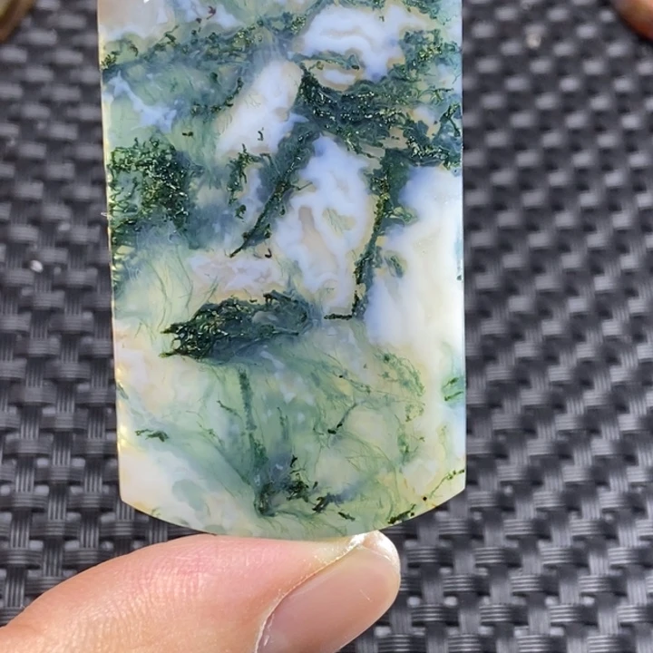 玛瑙/玉髓颈饰未镶嵌心**尘