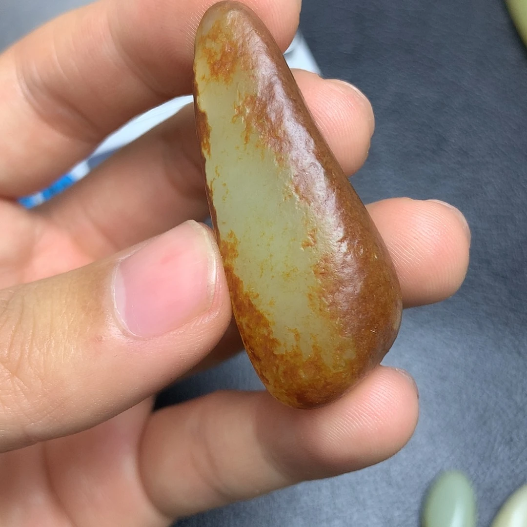 和田玉未镶嵌摆件