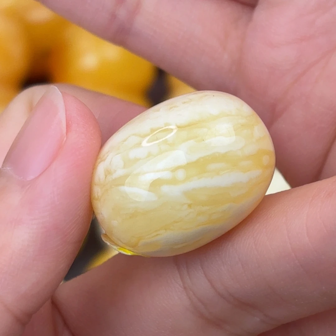 裸石蜜蜡未镶嵌虎皮纹枣珠