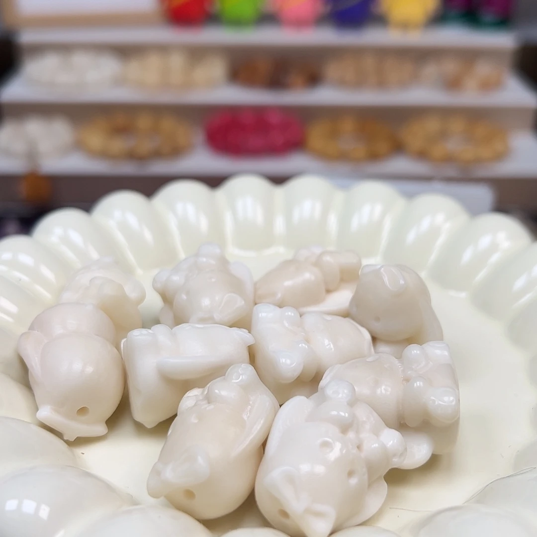 手串菩提根/象牙果瑕疵白色玉桂狗10颗有裂