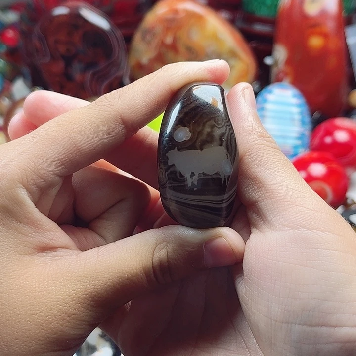 玛瑙/玉髓银S925镀金镶嵌珠宝奇石