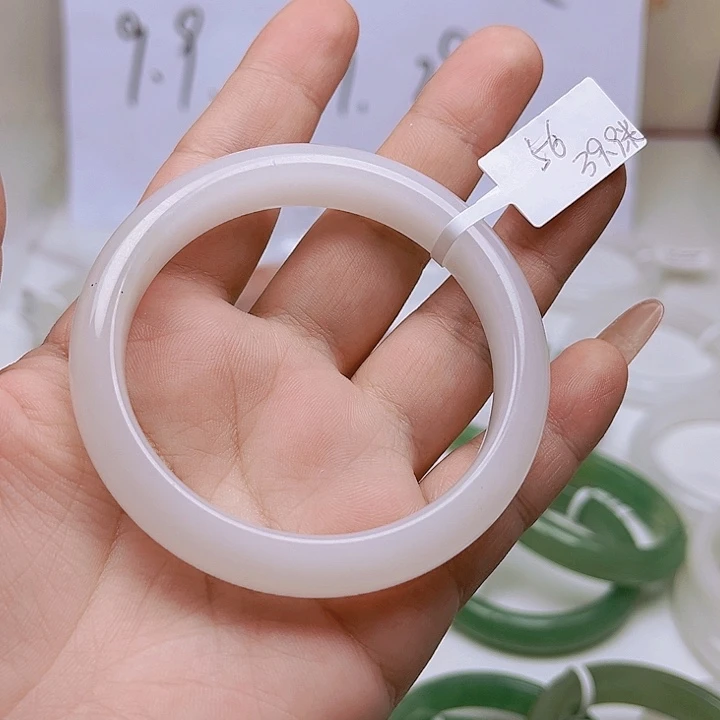未镶嵌手镯石英质玉白色109/56