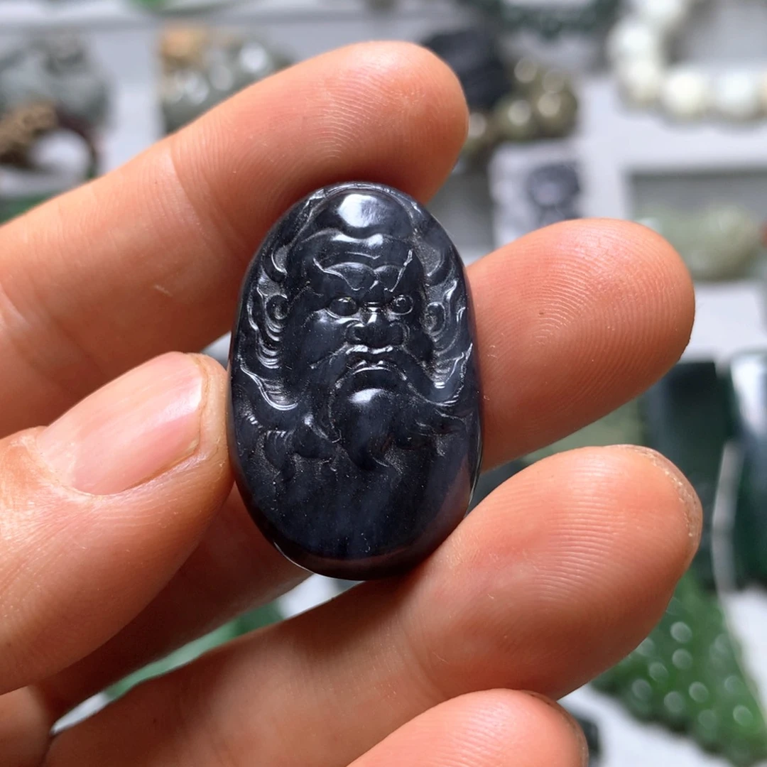 和田玉未镶嵌颈饰M****常