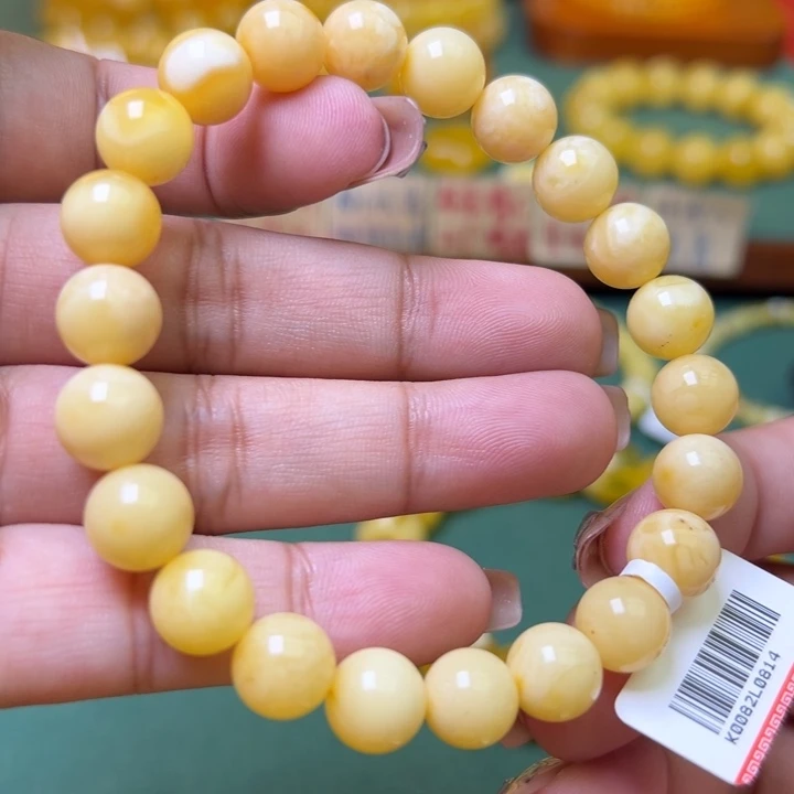 蜜蜡未镶嵌珠宝奇石