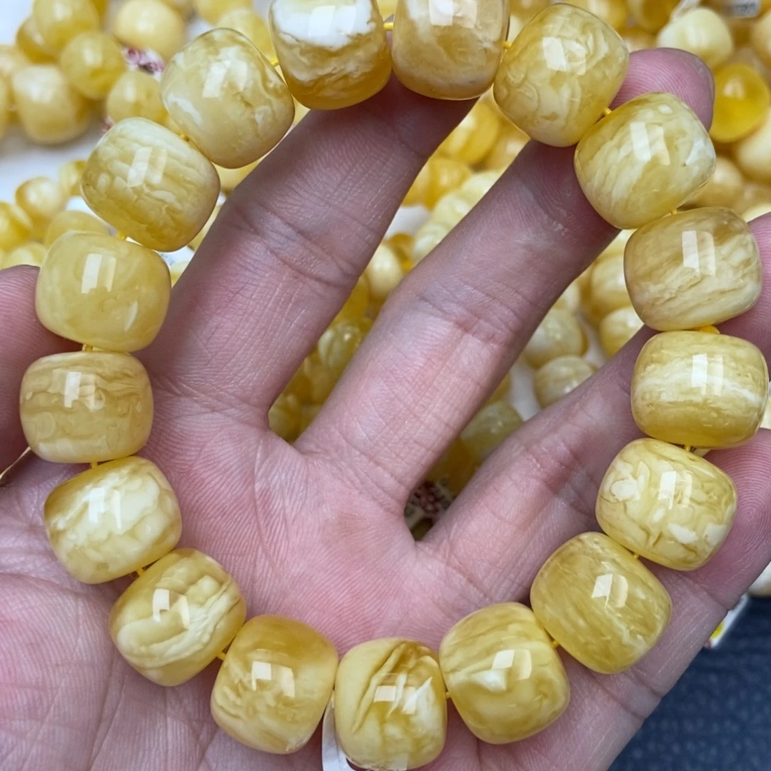 未镶嵌蜜蜡裸石27