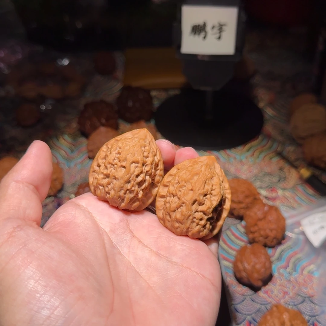 M***n把件核桃1265号37沈阳鸡心文玩核桃