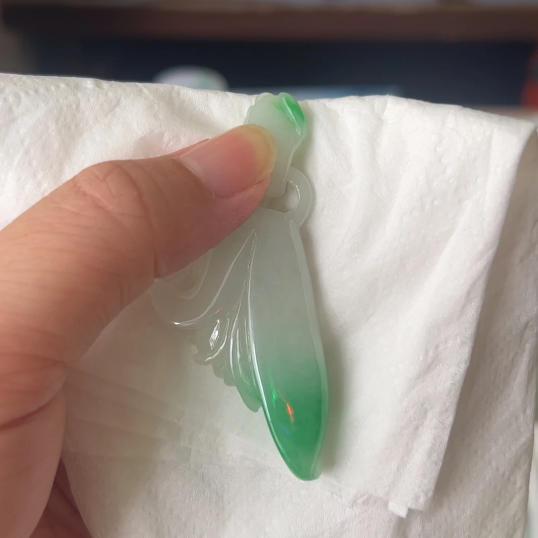 颈饰未镶嵌翡翠花