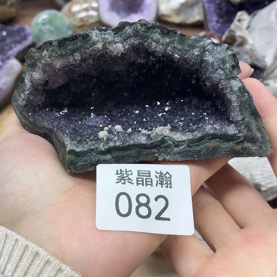 大型摆件（非配饰）未镶嵌水晶