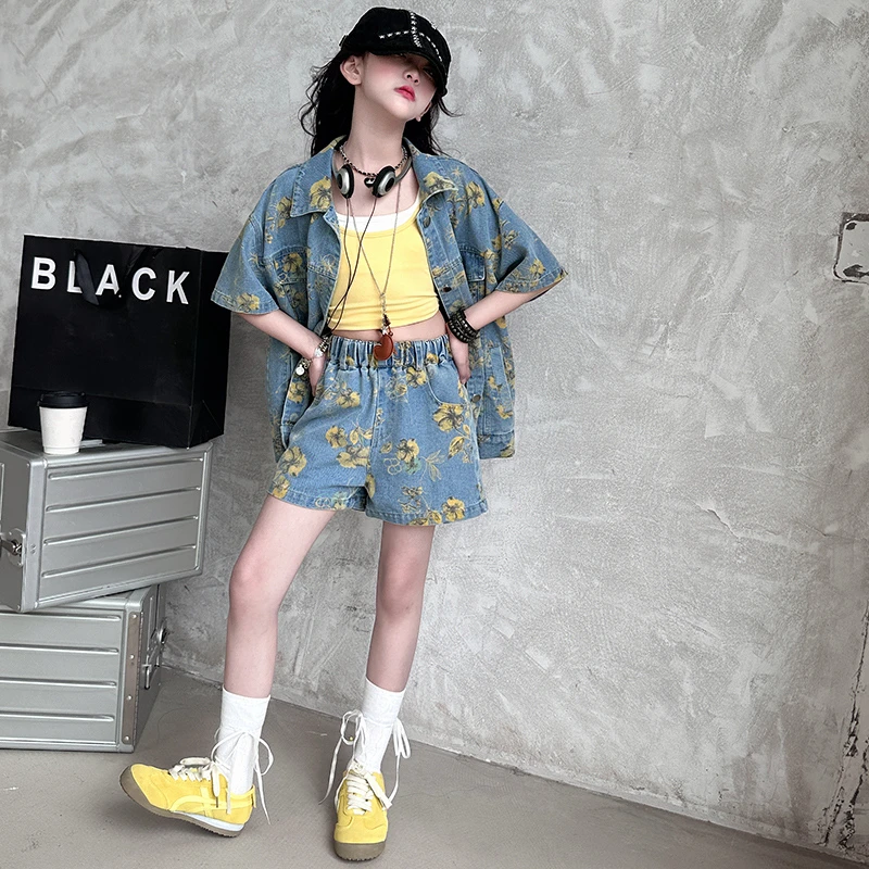 女童夏季套装2025新款洋气时髦女大童短袖牛仔外套短裤休闲两件套