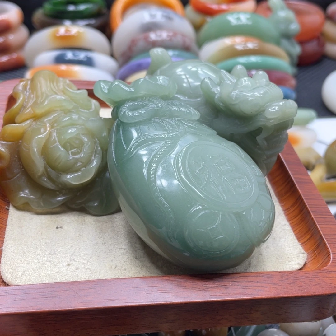 石英岩玉未镶嵌手镯