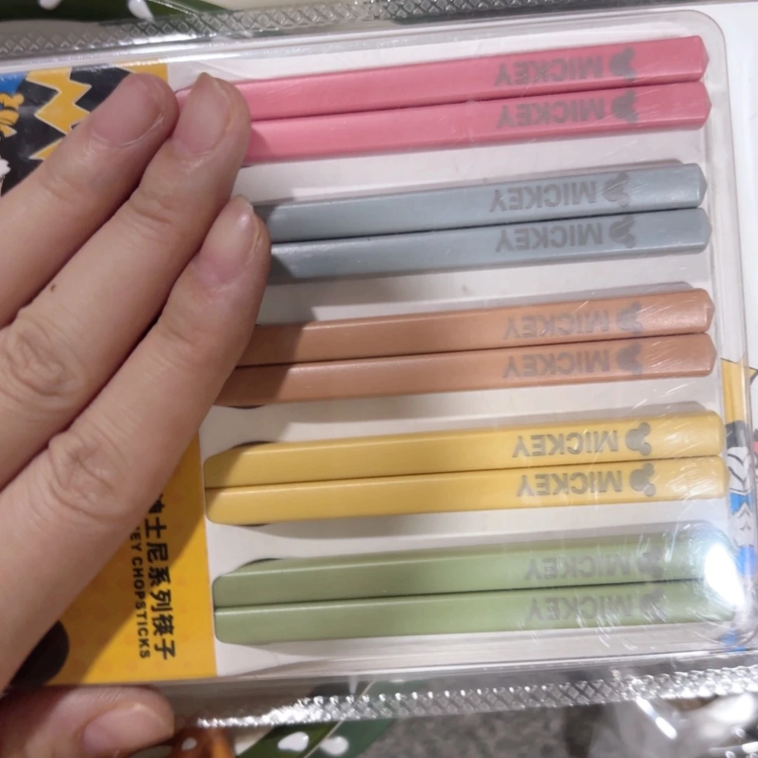 陶十双迪某尼合金筷