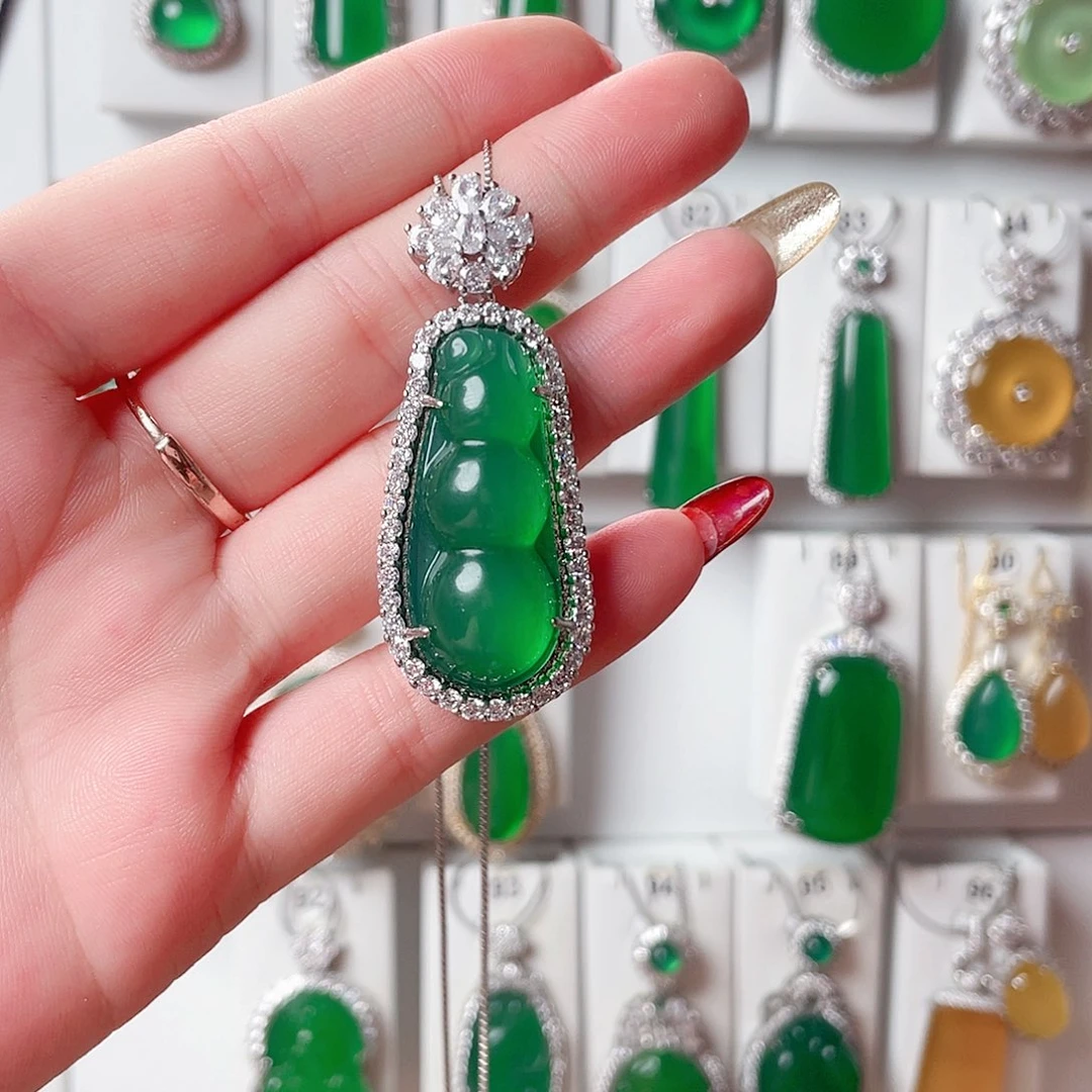 玛瑙/玉髓吊坠(赠链)未镶嵌