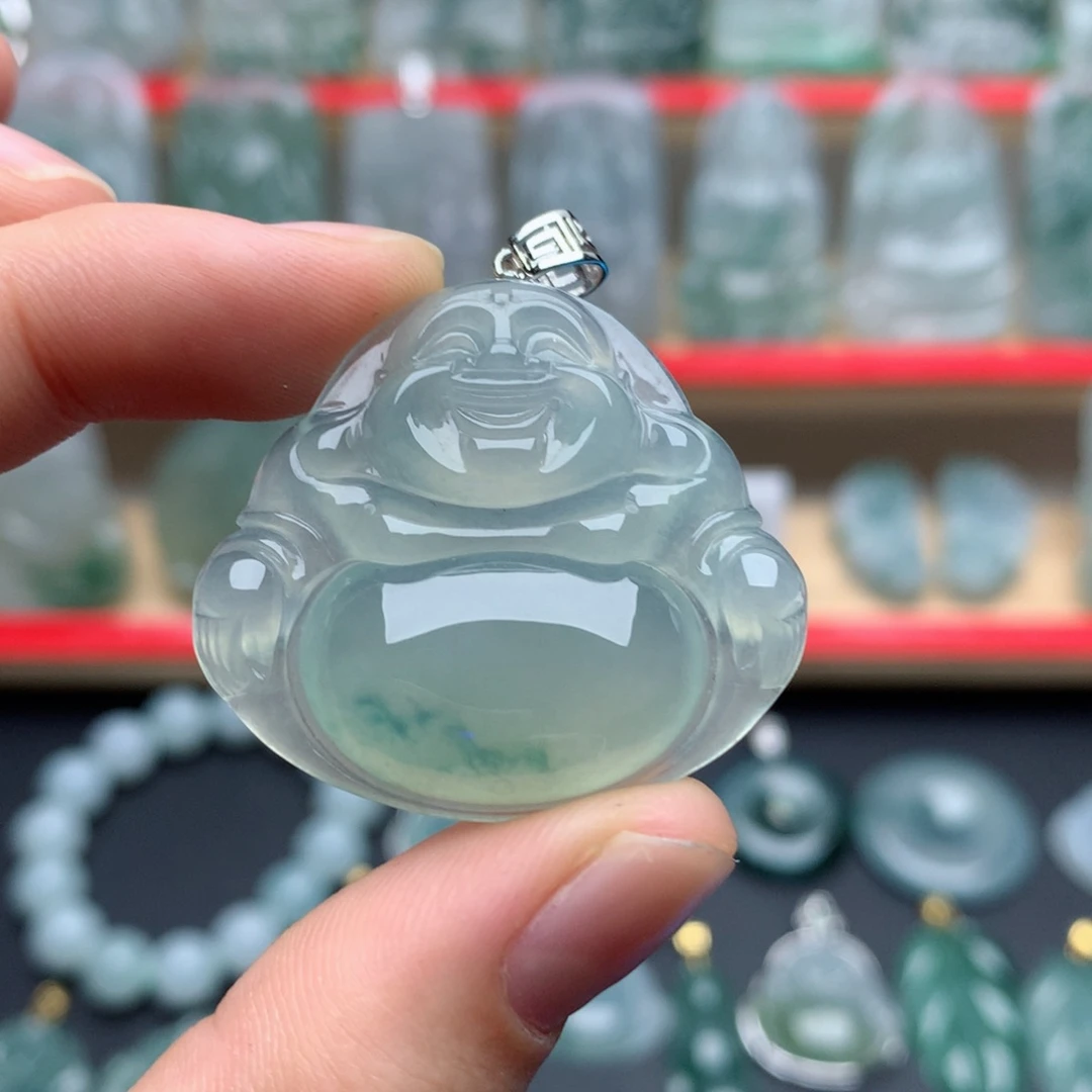 翡翠18K金镶嵌颈饰的*佛公