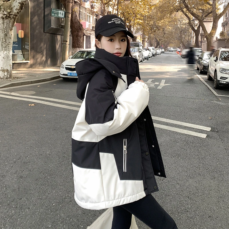 2025年新品工装户外登山服宽松棉衣女冬季短款冲锋衣棉服加厚外套
