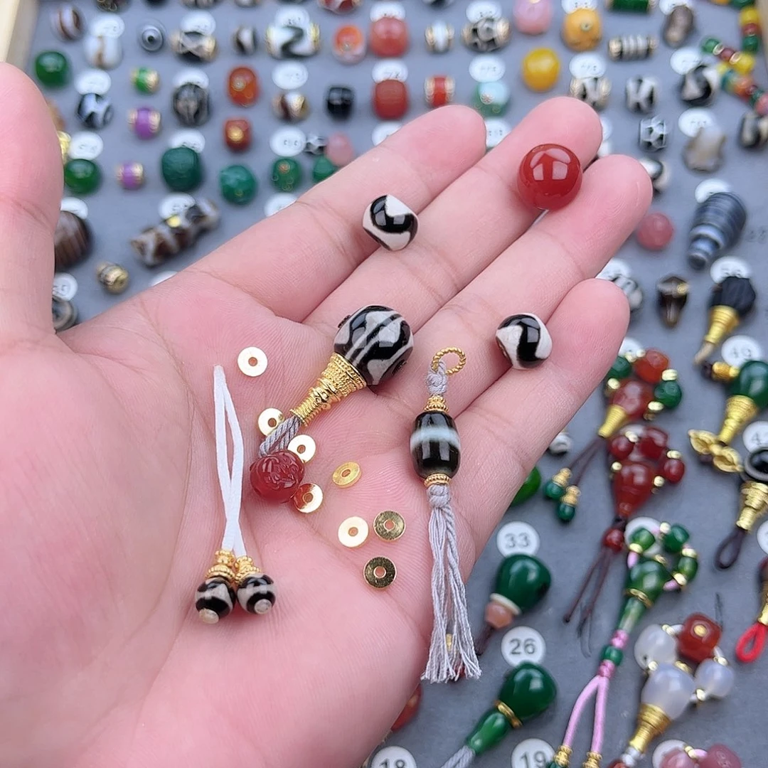 临***馆玛瑙/玉髓饰品未镶嵌