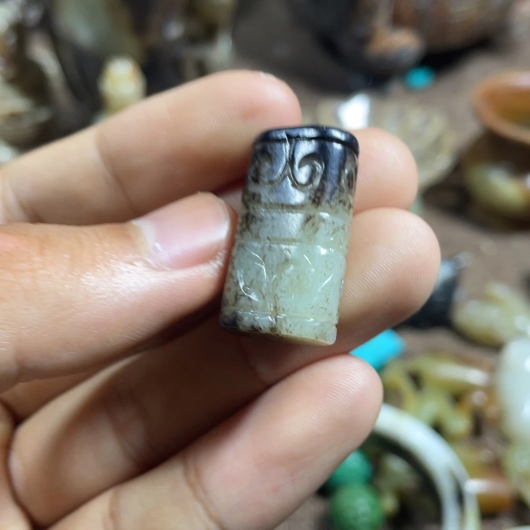 和田玉（糖玉）未镶嵌挂件