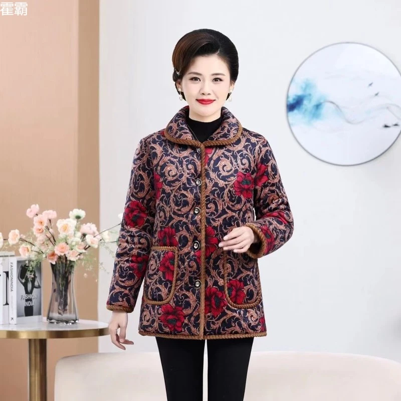 潮牌轻奢新款加绒加厚妈妈冬装棉袄老年装防寒外套女大码保暖棉衣