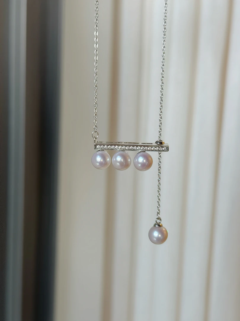 钛钢锆石吊坠 优雅平衡木珍珠项链925