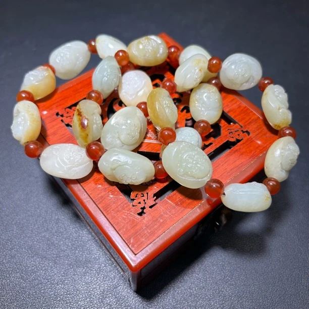 新疆和田玉 笑佛手串 基地质检 一物一证 拍一发一多样性发货