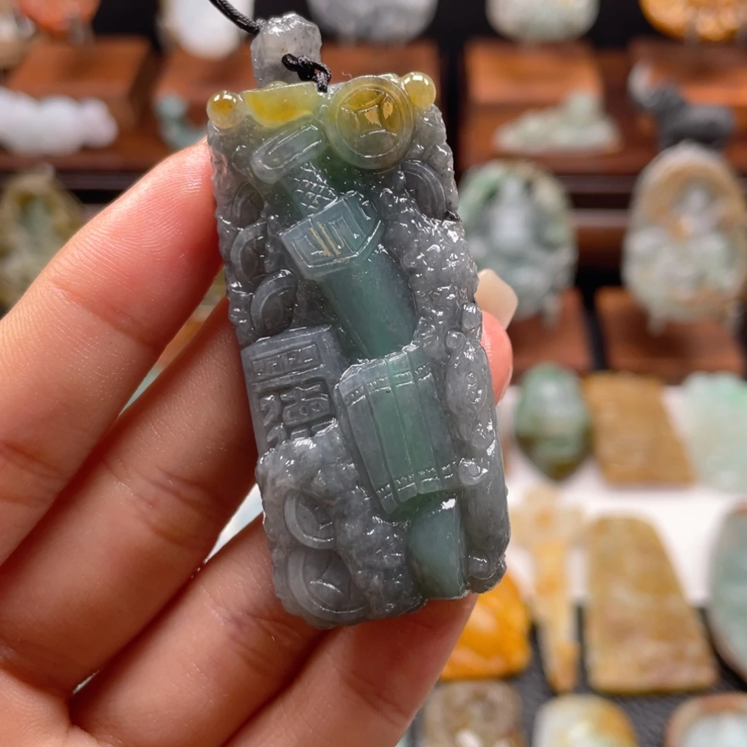 定制翡翠未镶嵌翡翠