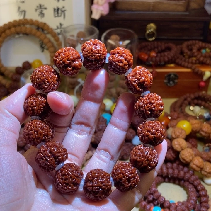 吊坠金刚菩提@****186玉化一物