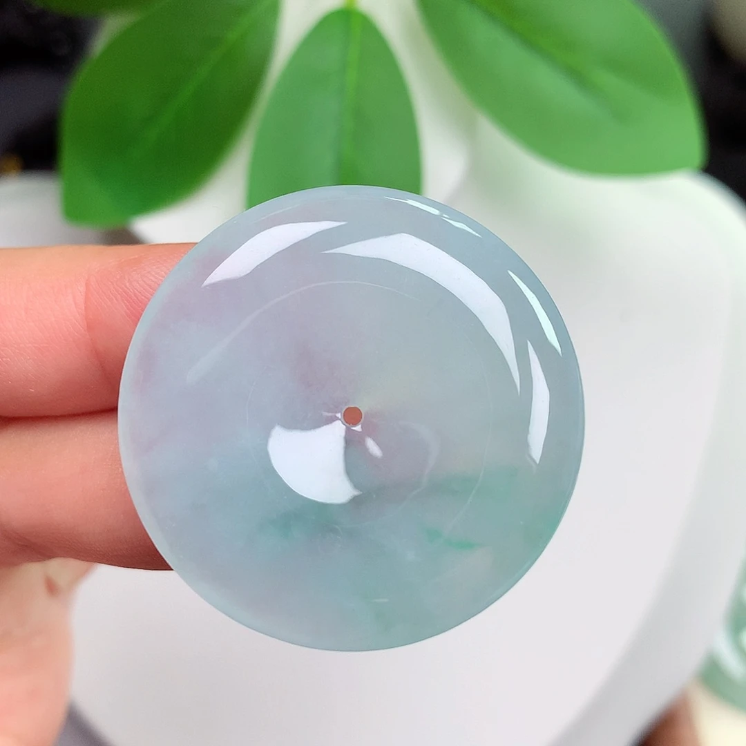 颈饰未镶嵌翡翠平安扣34.8x5.9mm