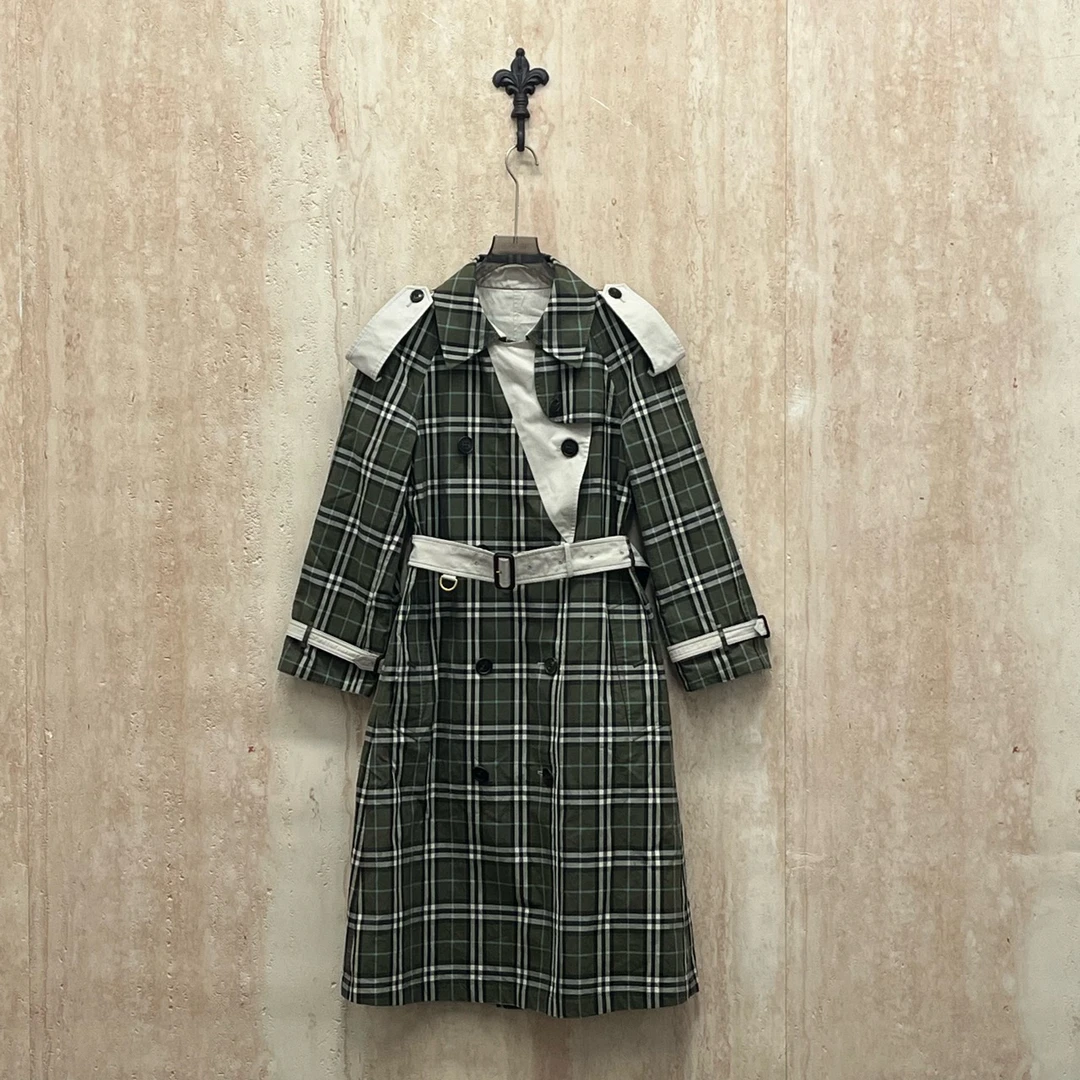 99新 BURBERRY/博柏利 橄榄绿双排扣腰带双面穿风衣/uk8码/31325