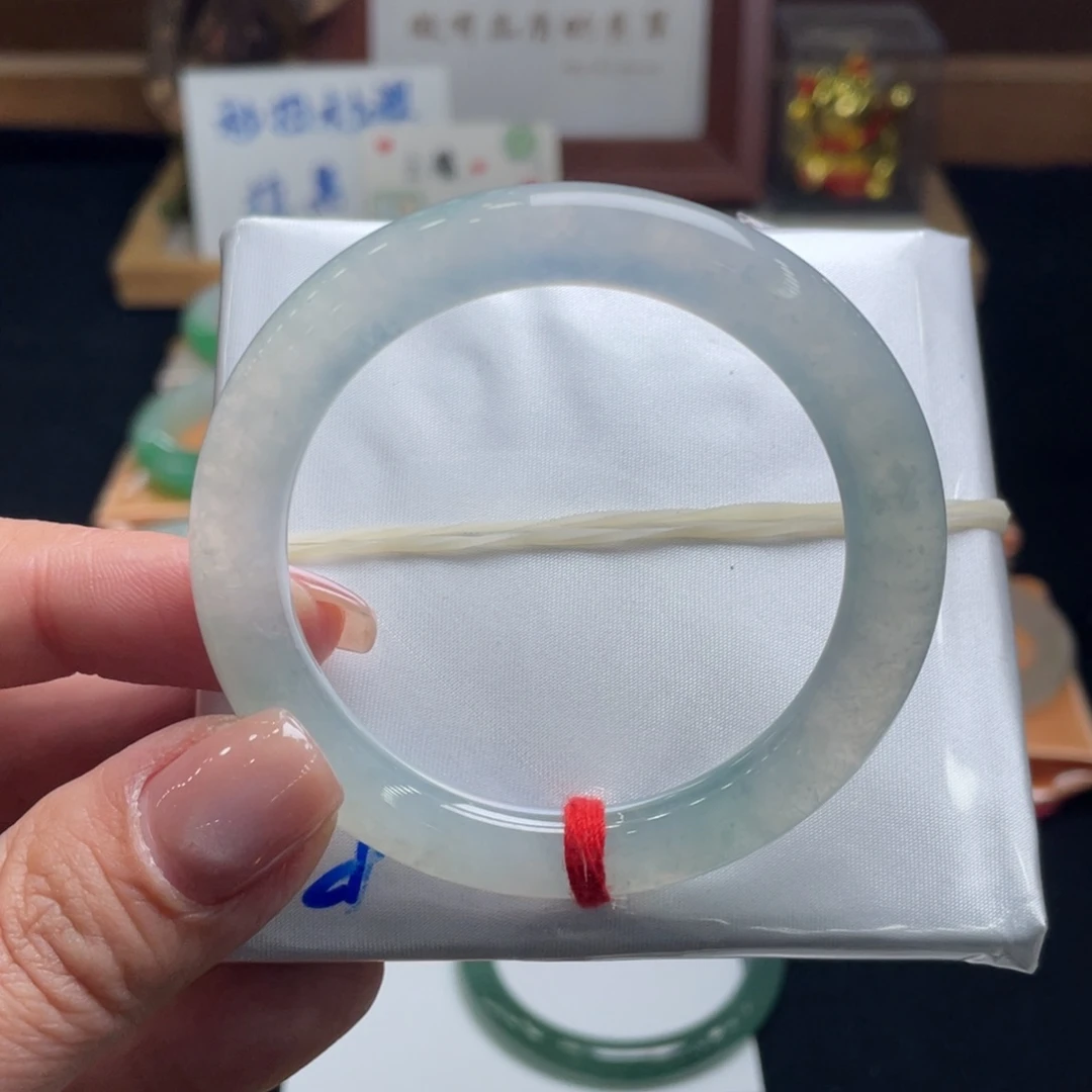 翡翠手镯未镶嵌翡翠51.5圆条