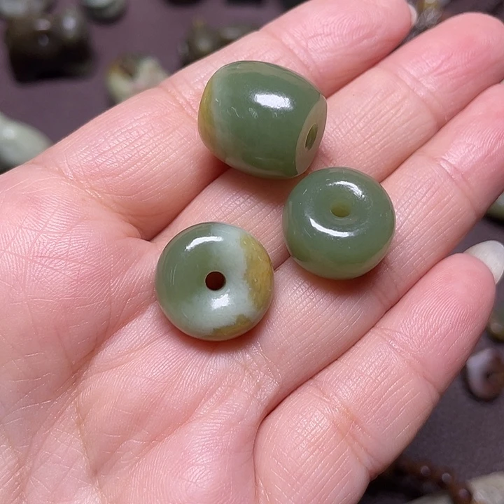 和田玉（糖玉）未镶嵌颈饰盼*