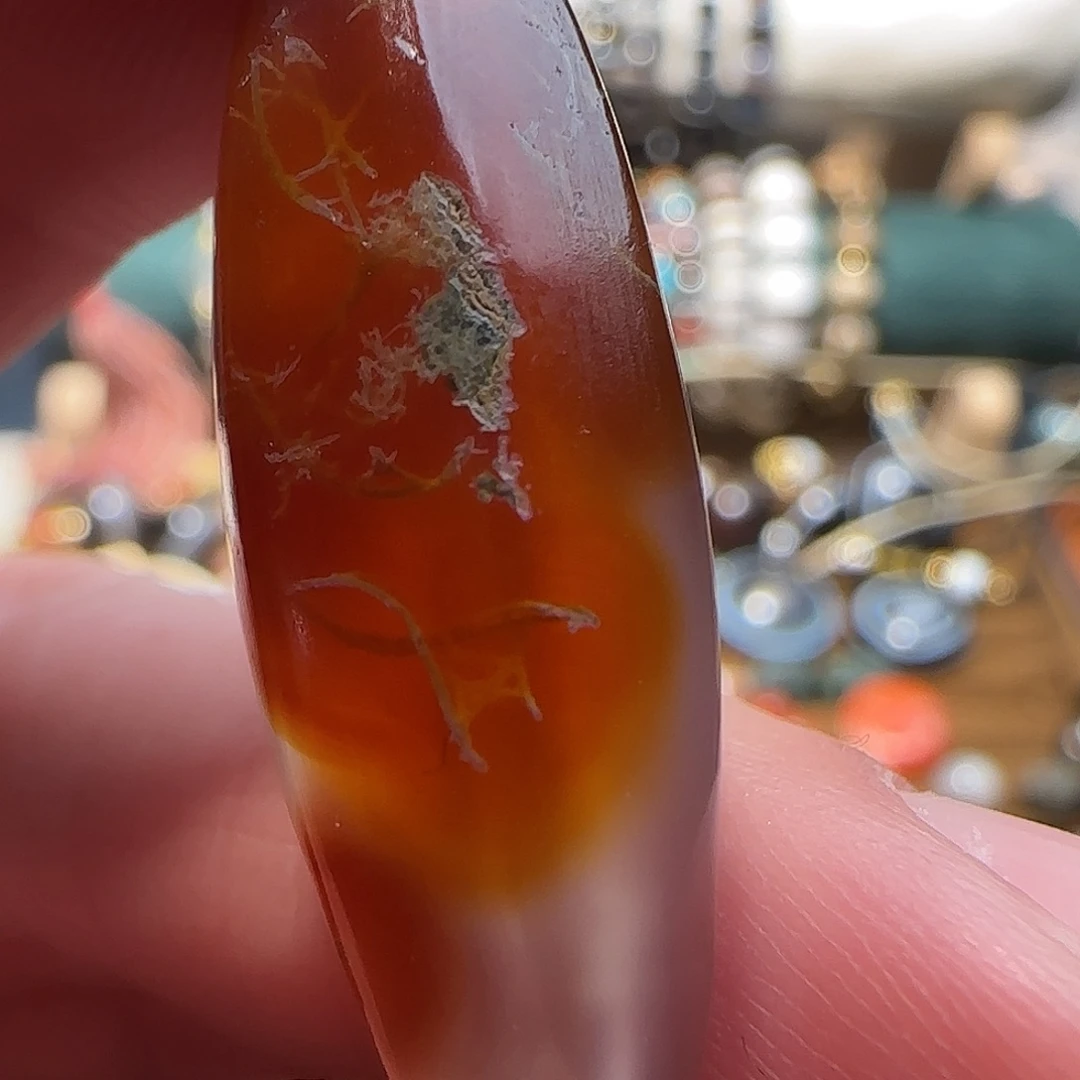 玛瑙/玉髓合金颈饰老料阿拉善带朱砂带水草纹磨损好