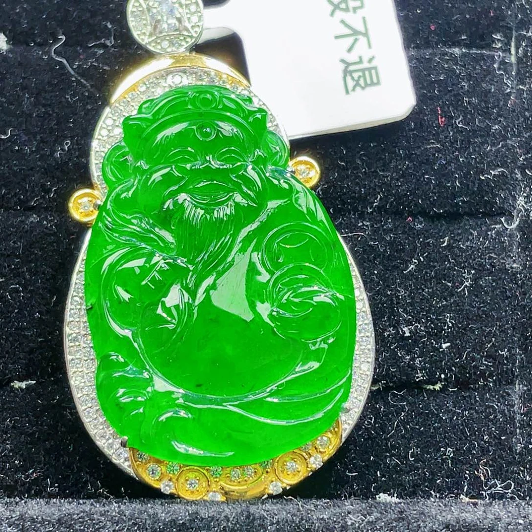 翡翠颈饰未镶嵌44，