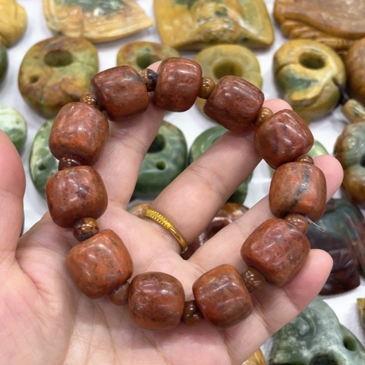 未镶嵌岫岩河磨玉（透闪石质玉）珠宝奇石
