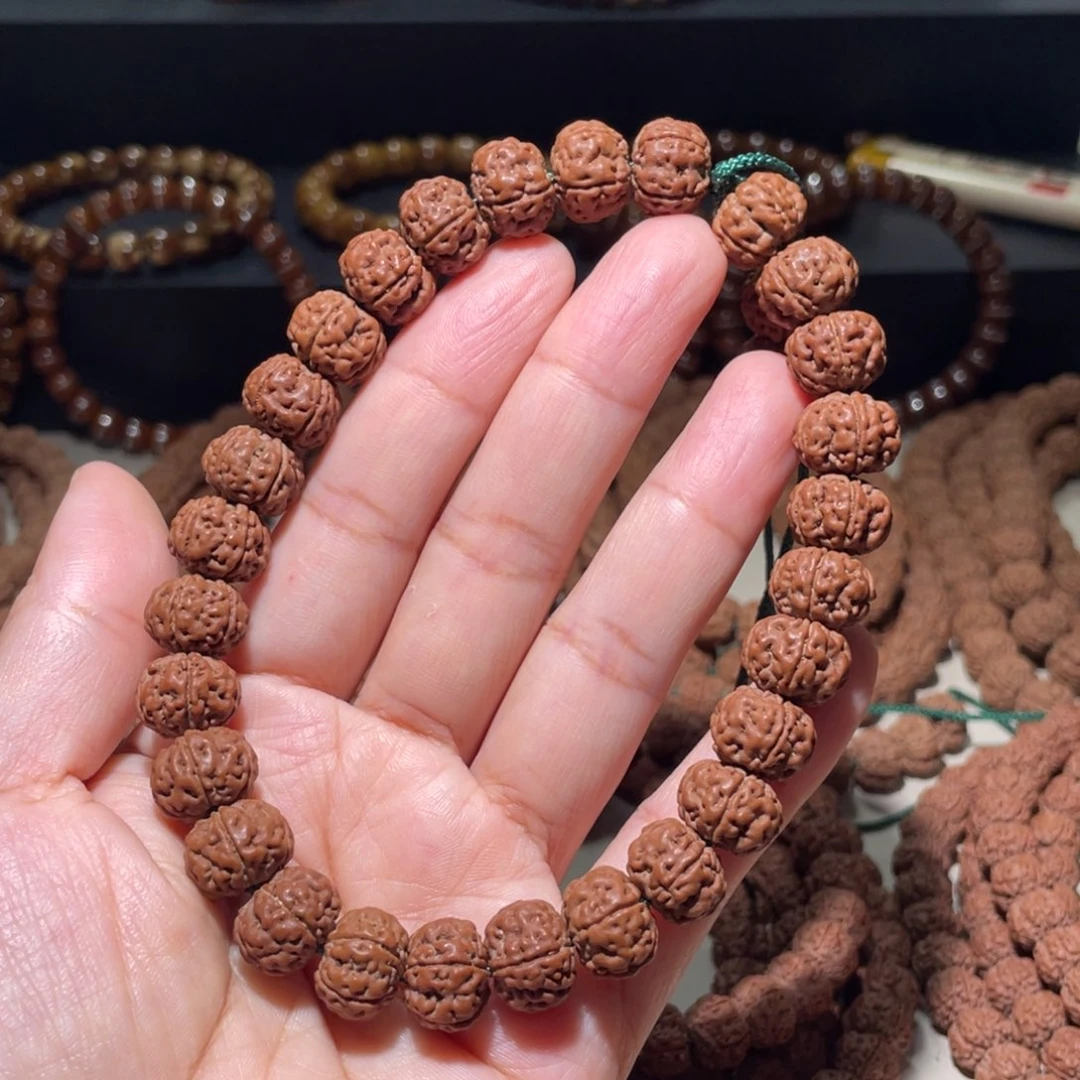 金刚菩提吊坠老树王手串12.3