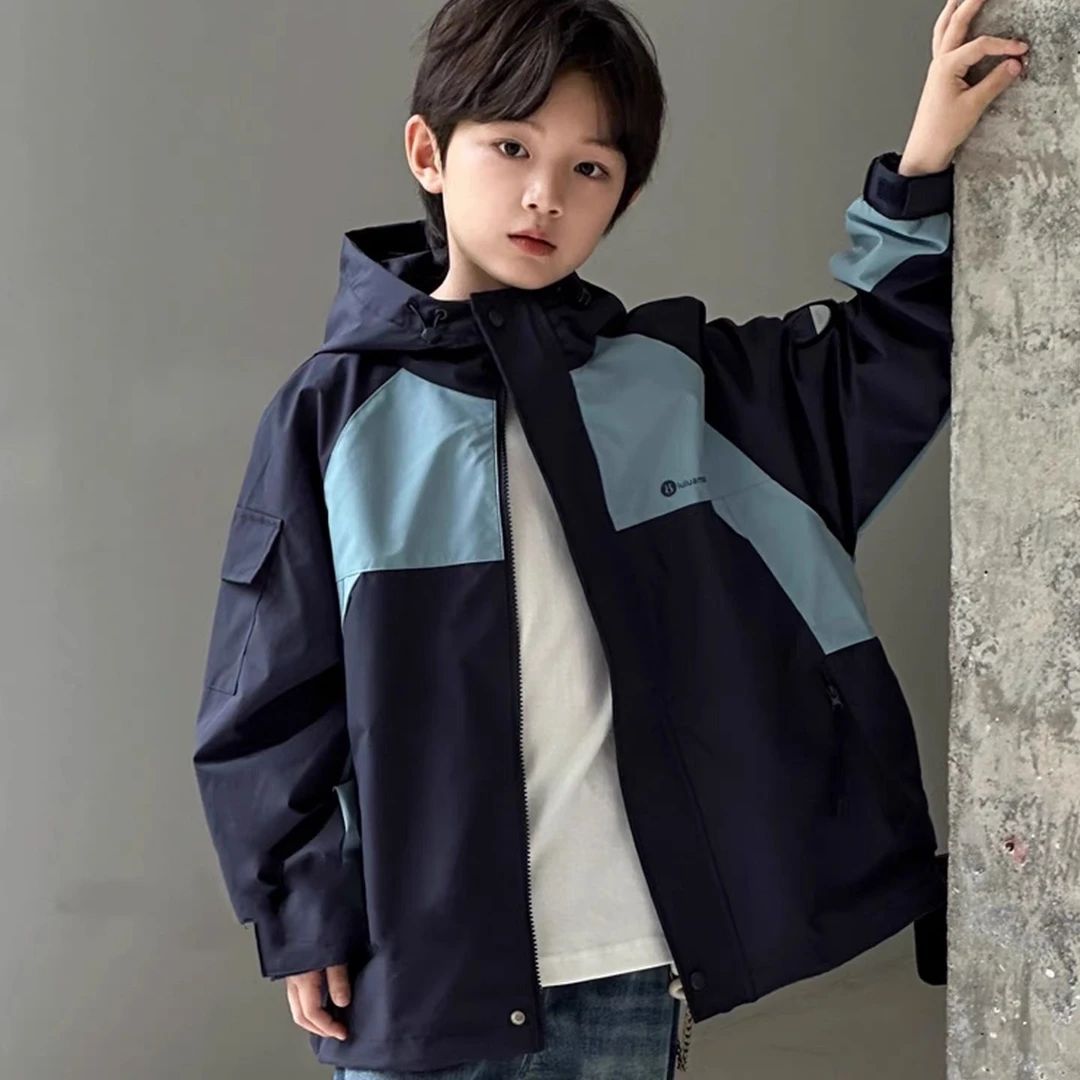 男女童外套春秋款2025新款秋季时髦男孩中大儿童秋装冲锋衣酷帅气
