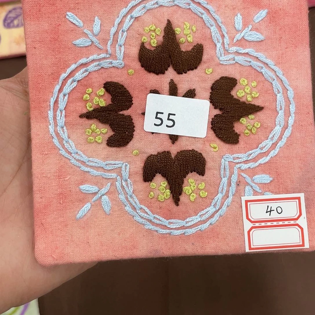 盖碗小**?杯子里还有好多