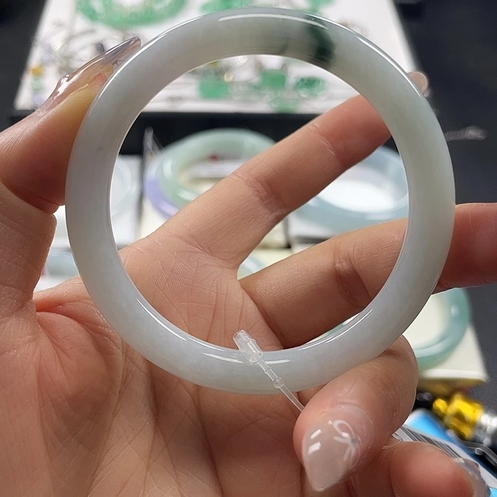 未镶嵌手镯翡翠53