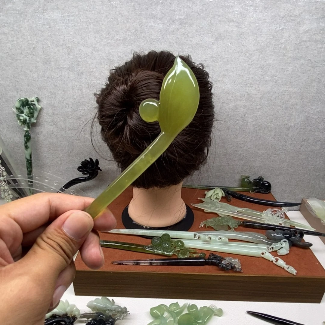 蛇纹石玉未镶嵌发簪