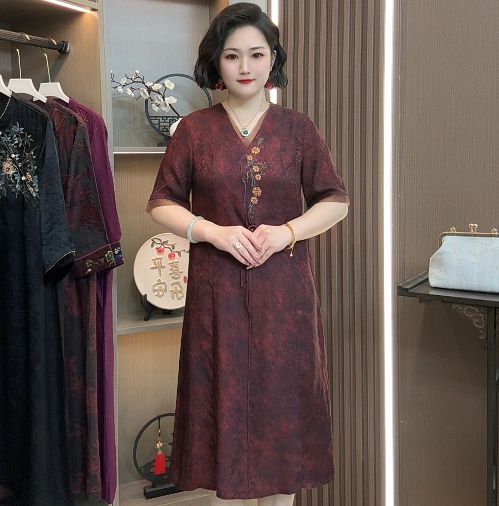 【星光】2025新款高端重磅时尚素雅新中式风格印花遮肉显瘦连衣裙