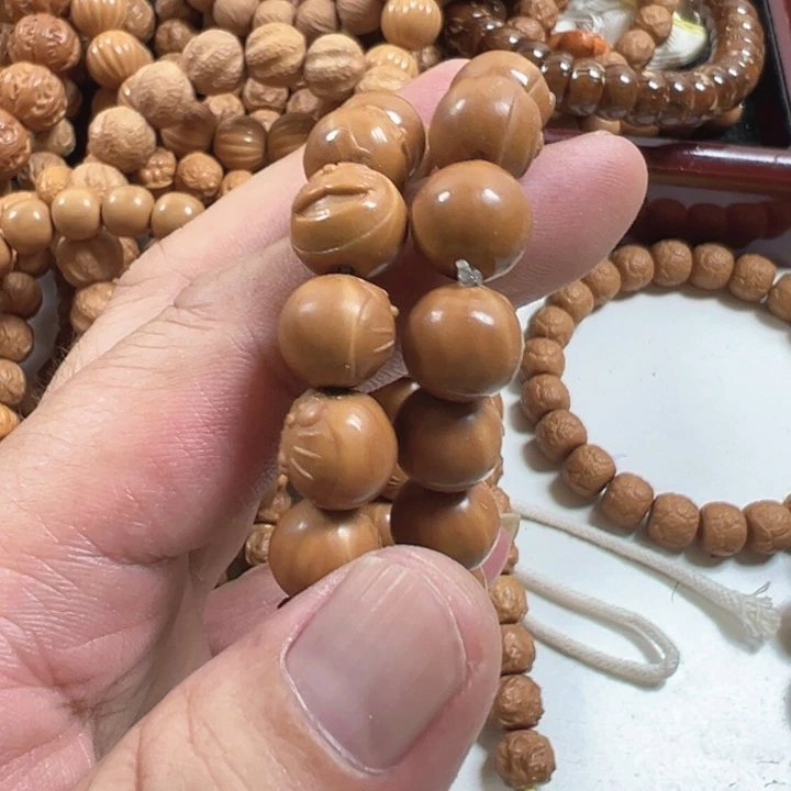 多啦A梦10左右猴头