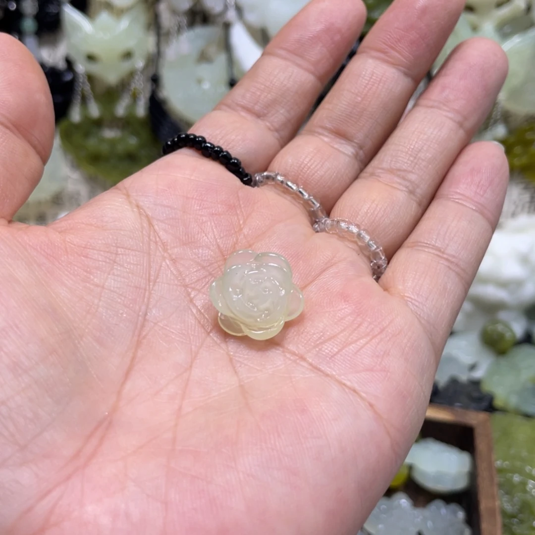 【闪购商品】岫玉颈饰未镶嵌之*73吊坠