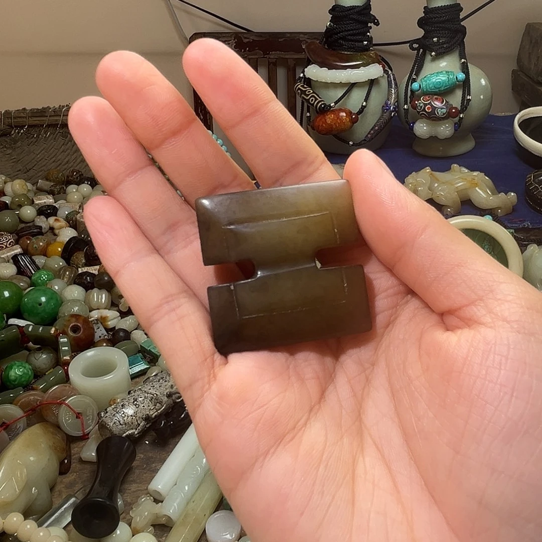 未镶嵌和田玉（糖玉）挂件